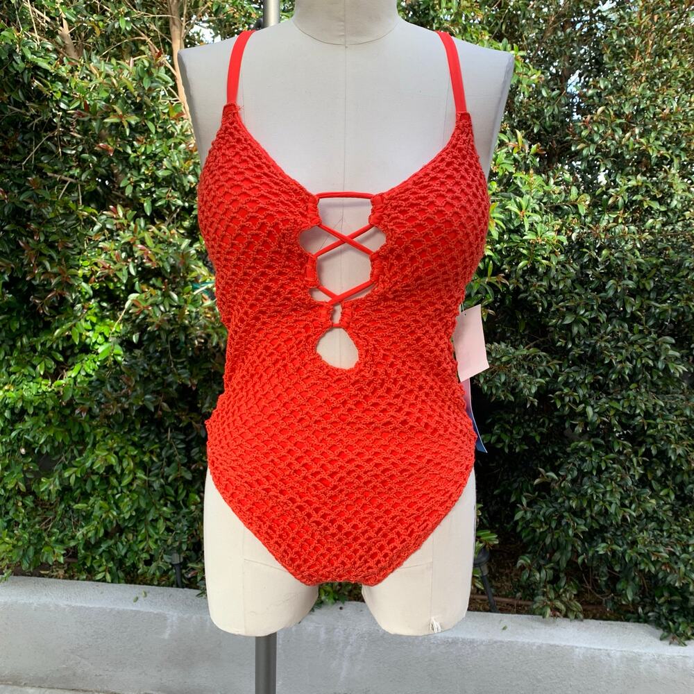 NWT Lucky Brand Crochet Red Boho One Piece Swimsuit Women’s Medium